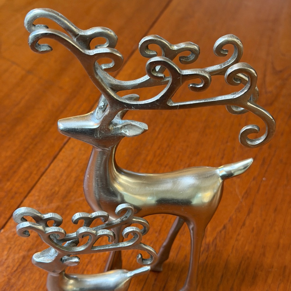 Vintage Christmas Brushed Heavy Metal Scroll Antler Reindeer Figurines Set of 2 - Picture 2 of 6